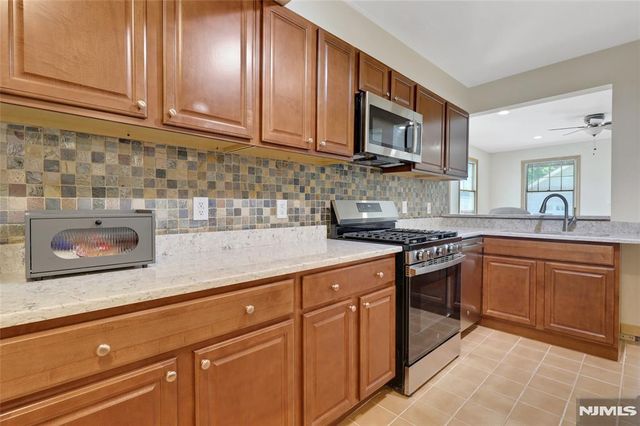 1093 Littleton Road, Morris Plains Borough, NJ 07950
