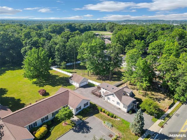 1093 Littleton Road, Morris Plains Borough, NJ 07950