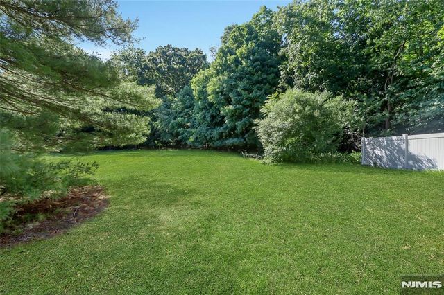 1093 Littleton Road, Morris Plains Borough, NJ 07950