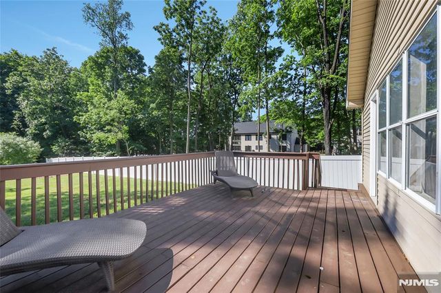 1093 Littleton Road, Morris Plains Borough, NJ 07950