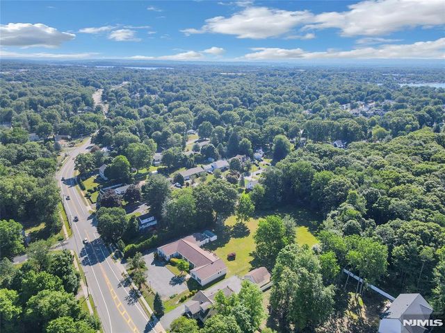 1093 Littleton Road, Morris Plains Borough, NJ 07950