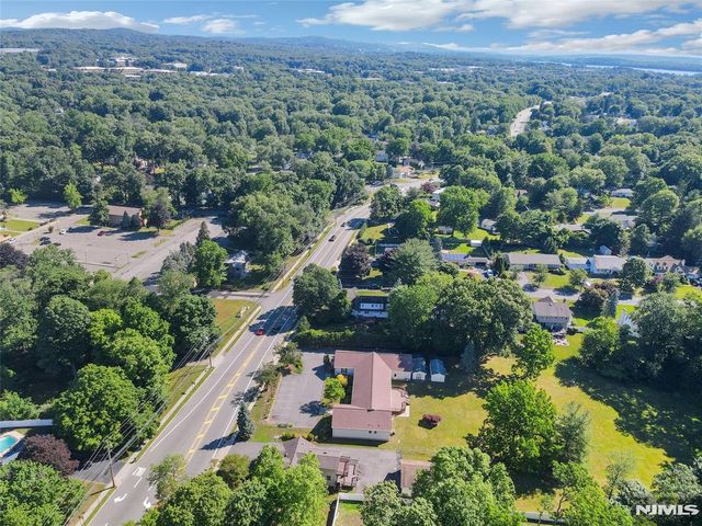 1093 Littleton Road, Morris Plains Borough, NJ 07950