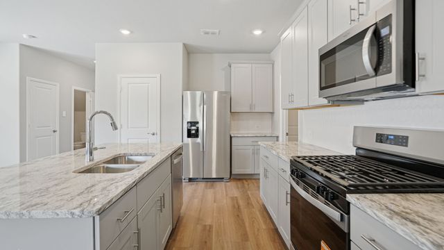 3504 Bridgeport Drive, Farmersville, TX 75442