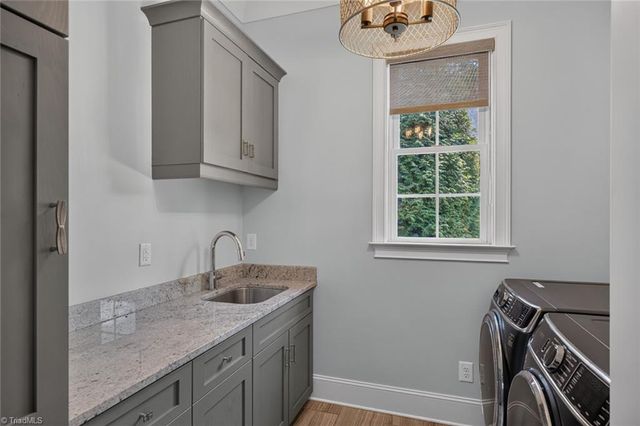 2785 Spicewood Trails Lane, Winston-salem, NC 27106