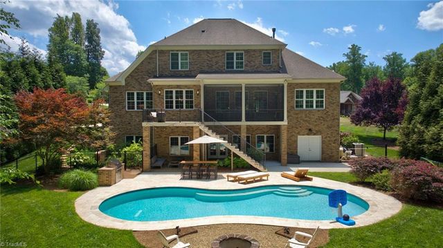 2785 Spicewood Trails Lane, Winston-salem, NC 27106