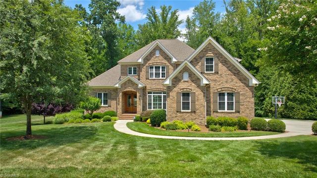 2785 Spicewood Trails Lane, Winston-salem, NC 27106