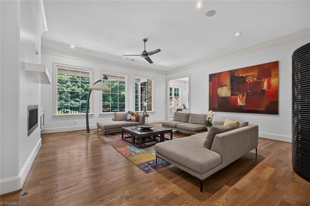 2785 Spicewood Trails Lane, Winston-salem, NC 27106