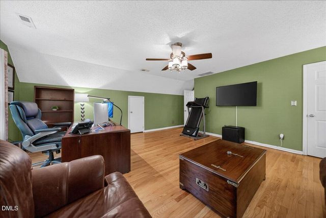 9536 Bells Valley Drive, Raleigh, NC 27617