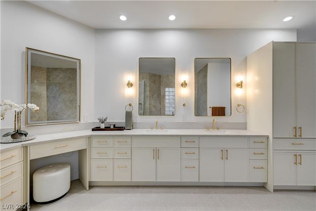 2161 Alexa Breanne Court, Las Vegas, NV 89117