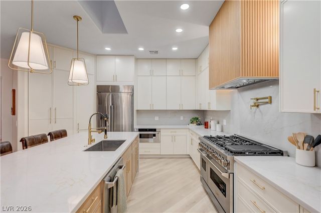 2161 Alexa Breanne Court, Las Vegas, NV 89117