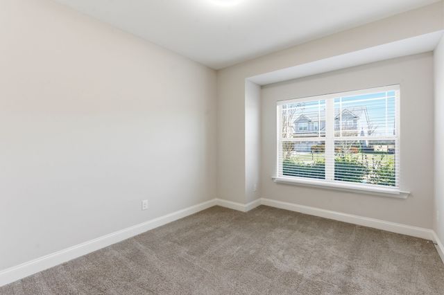 1234 Cotillion Dr, Murfreesboro, TN 37128