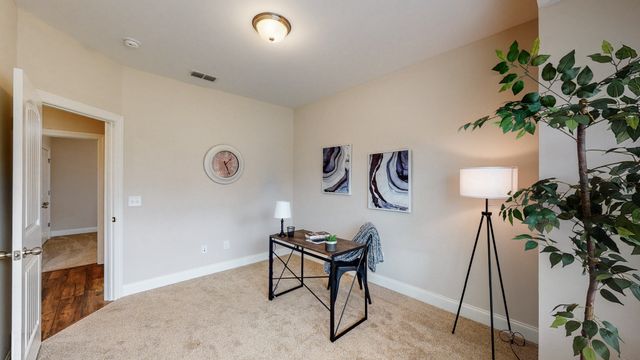 1234 Cotillion Dr, Murfreesboro, TN 37128