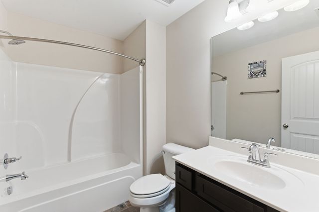 1234 Cotillion Dr, Murfreesboro, TN 37128