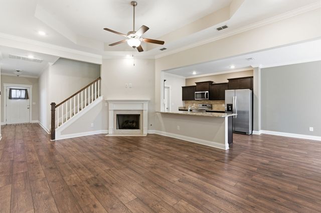 1234 Cotillion Dr, Murfreesboro, TN 37128