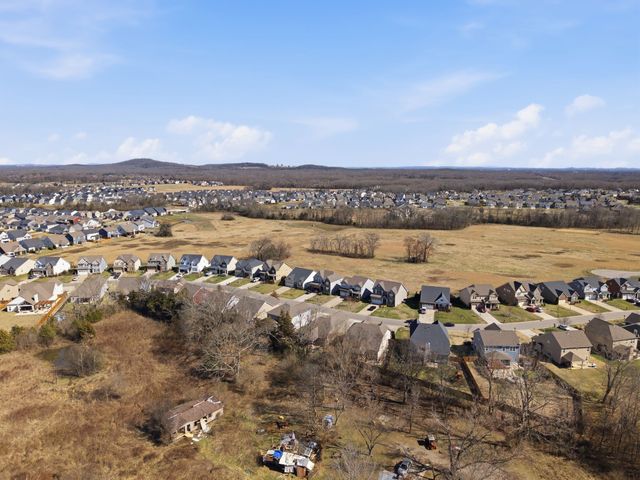 1234 Cotillion Dr, Murfreesboro, TN 37128