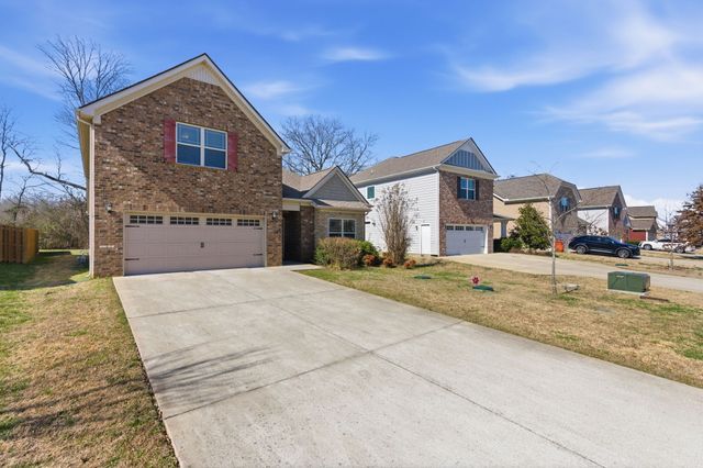 1234 Cotillion Dr, Murfreesboro, TN 37128