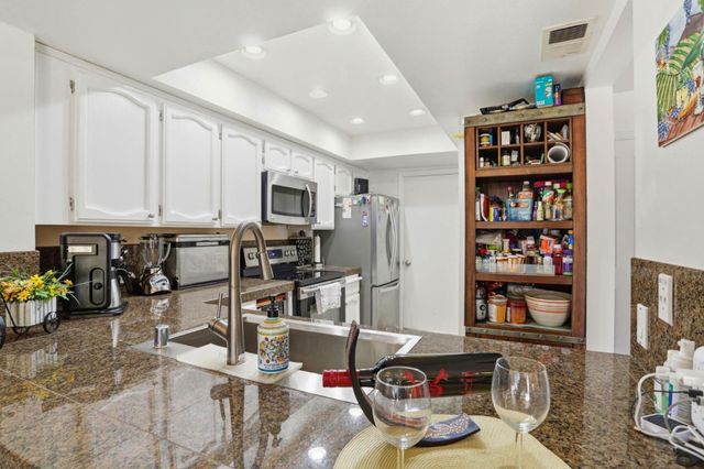 4967 Cherry Avenue, San Jose, CA 95118