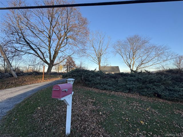 275 Osborne Hill Road, Fishkill, NY 12524