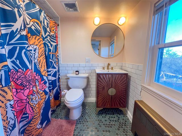 275 Osborne Hill Road, Fishkill, NY 12524