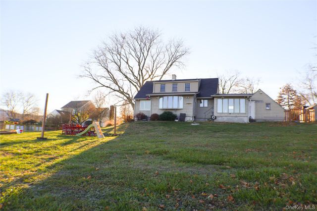 275 Osborne Hill Road, Fishkill, NY 12524