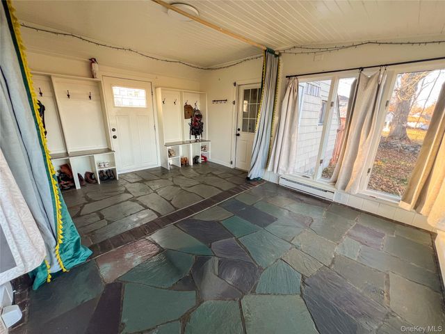 275 Osborne Hill Road, Fishkill, NY 12524