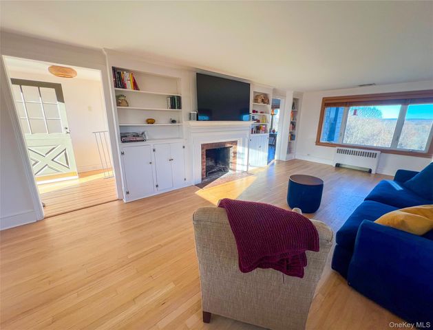 275 Osborne Hill Road, Fishkill, NY 12524