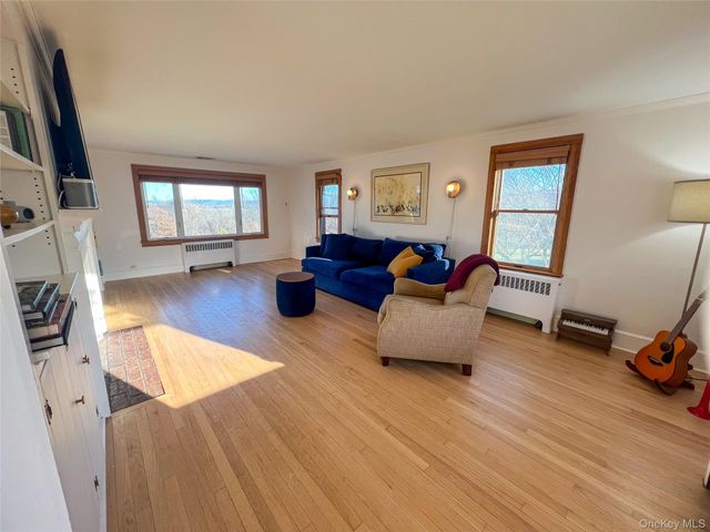 275 Osborne Hill Road, Fishkill, NY 12524