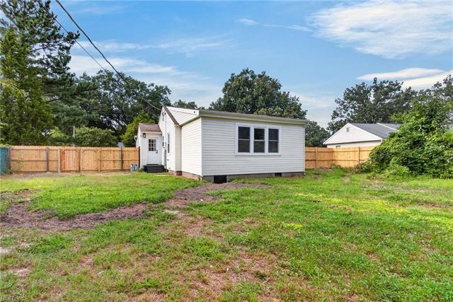 2323 Andrews BLVD, Hampton, VA 23663