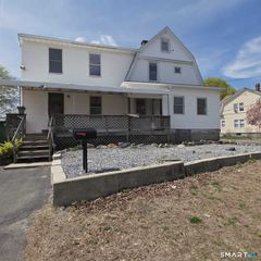 124 Geddes Terrace Left, Waterbury, CT 06708