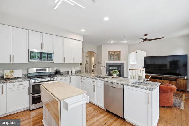10108 BALDWIN CT, Bethesda, MD 20817