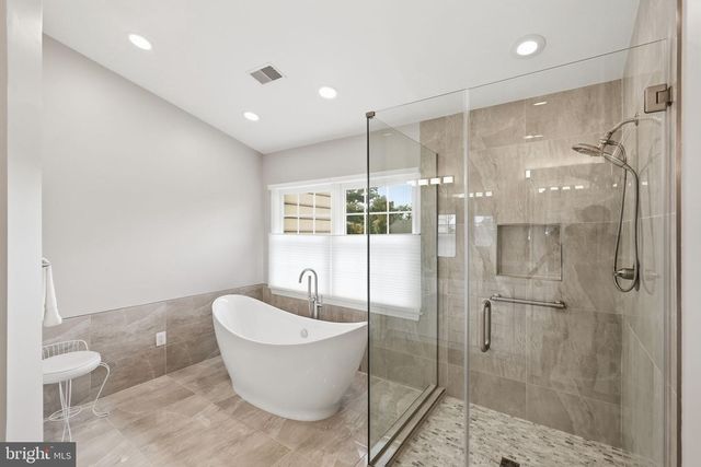 10108 BALDWIN CT, Bethesda, MD 20817