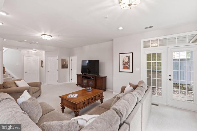 10108 BALDWIN CT, Bethesda, MD 20817