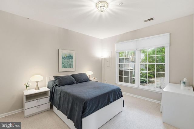 10108 BALDWIN CT, Bethesda, MD 20817