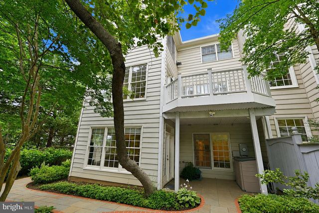 10108 BALDWIN CT, Bethesda, MD 20817