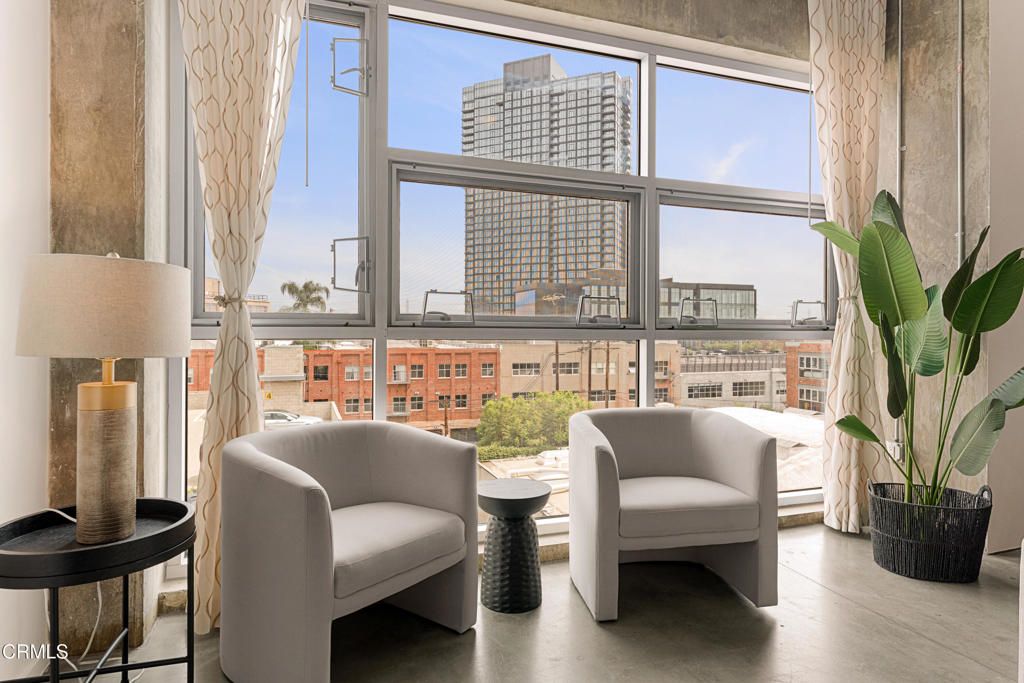 Image 17 of property listing at 510 S Hewitt Street 514, Los Angeles, CA 90013