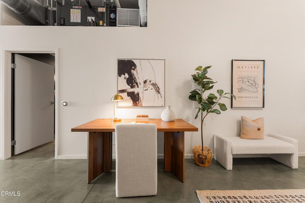 Image 6 of property listing at 510 S Hewitt Street 514, Los Angeles, CA 90013