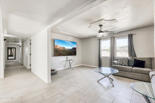 196 ASPEN Drive, Sunland Park, NM 88063