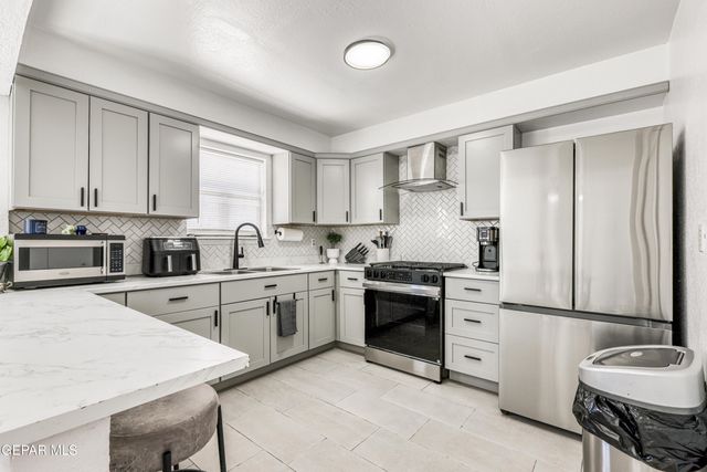 196 ASPEN Drive, Sunland Park, NM 88063
