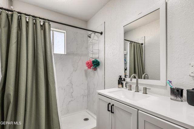 196 ASPEN Drive, Sunland Park, NM 88063