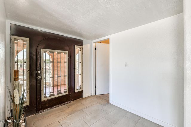 196 ASPEN Drive, Sunland Park, NM 88063