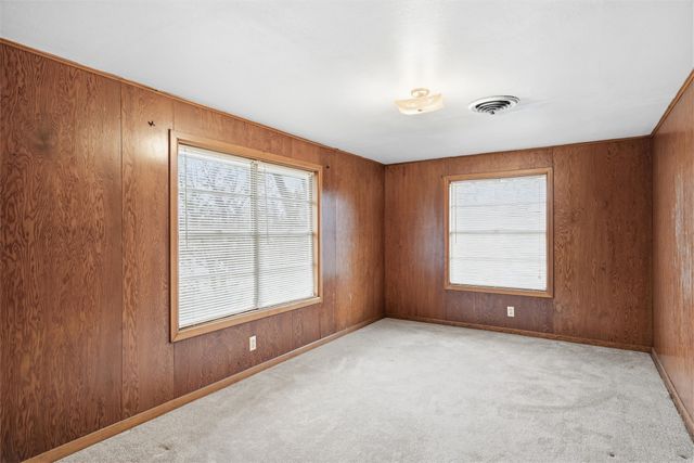 511 S Harrison Street, West, TX 76691