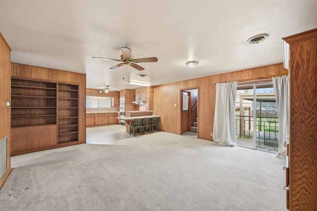 511 S Harrison Street, West, TX 76691