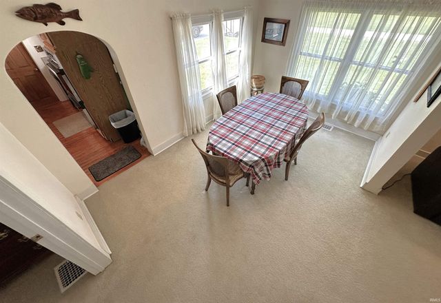 11766 W 1000 N, Monticello, IN 47960