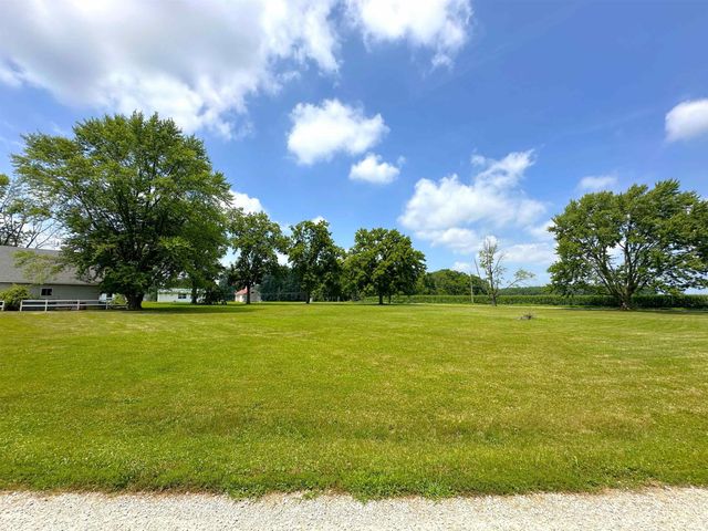 11766 W 1000 N, Monticello, IN 47960