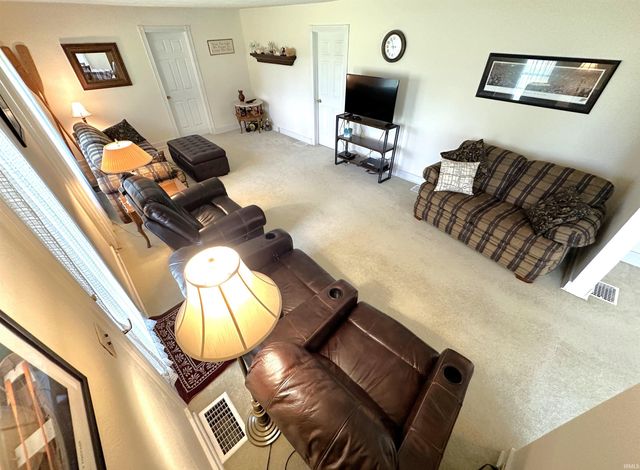 11766 W 1000 N, Monticello, IN 47960