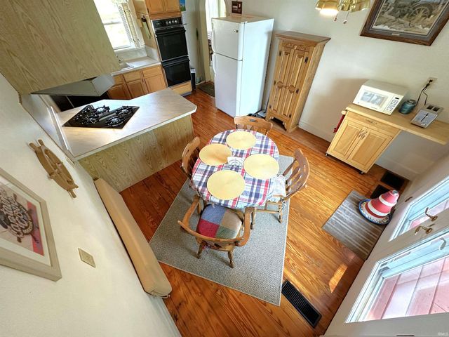 11766 W 1000 N, Monticello, IN 47960