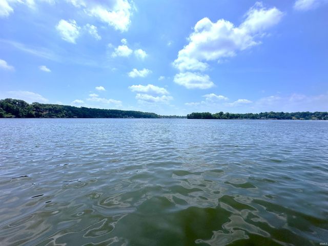 11766 W 1000 N, Monticello, IN 47960