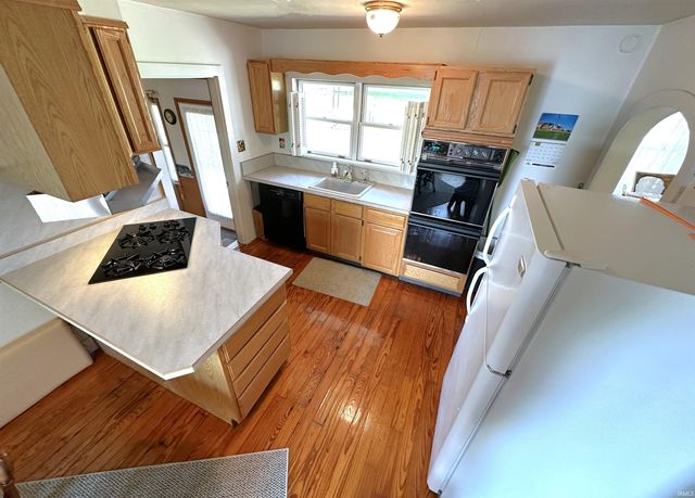 11766 W 1000 N, Monticello, IN 47960