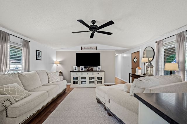 6965 Cross Keys Rd, College Grove, TN 37046