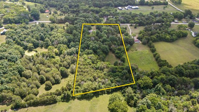 6965 Cross Keys Rd, College Grove, TN 37046